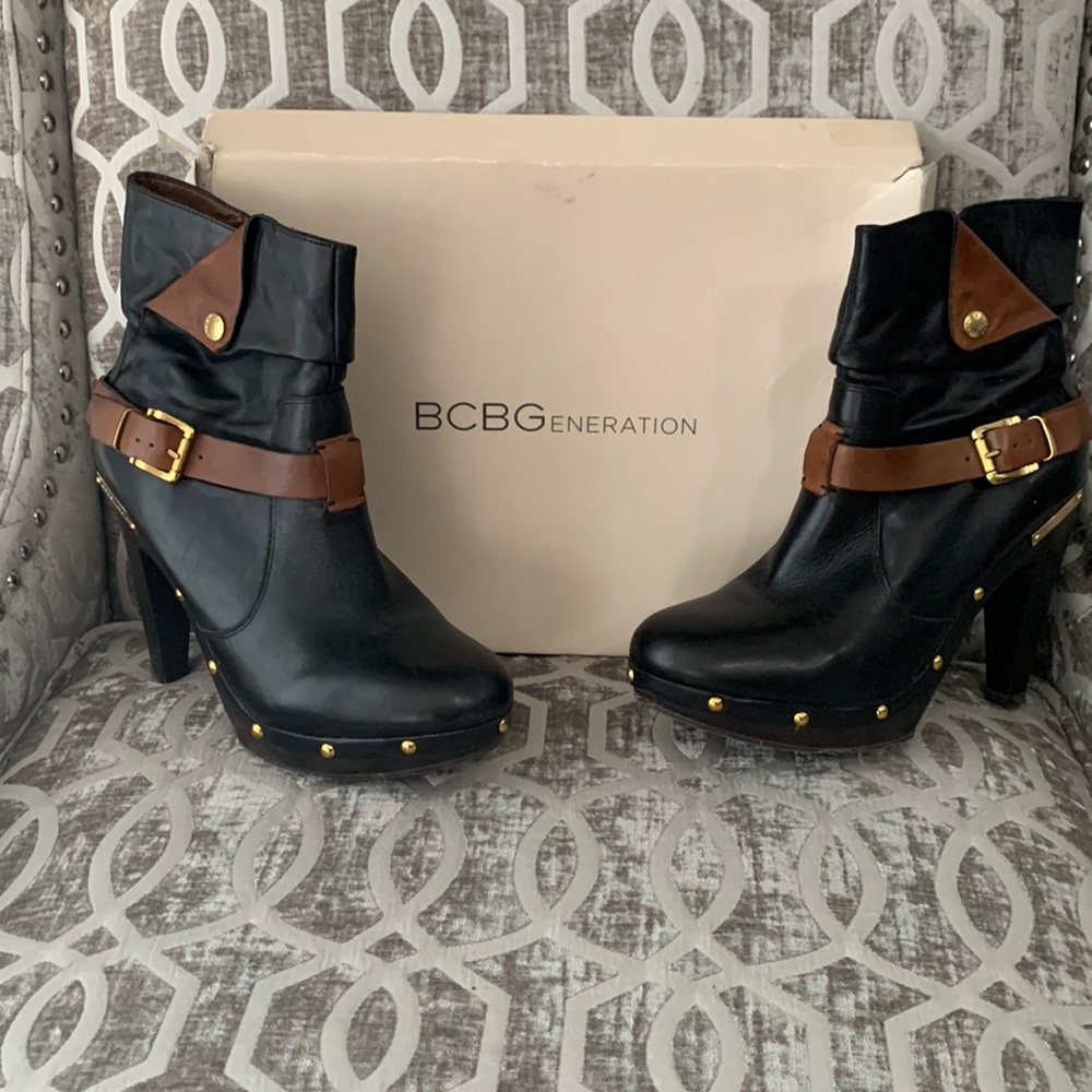 BCBG boot size 10!